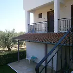 Apartman Kiparissis