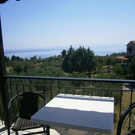 Apartament Kiparissis Kriopigi